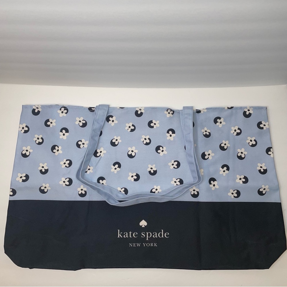 NWOT Kate Spade Floral Canvas Shopper Tote